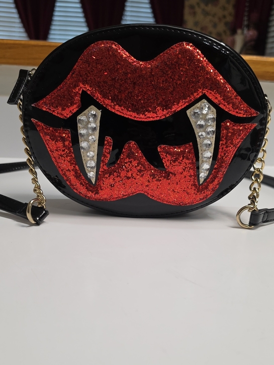 Betsey Johnson Handbags - Betsey Johnson Kitsch Halloween Glampire Crossbody Bag – Vampire Lips & Fangs
